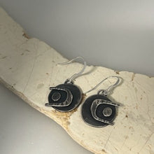 Load image into Gallery viewer, Arc drop earrings oxidised silver