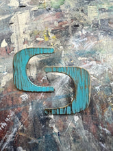 Load image into Gallery viewer, Cut out earrings