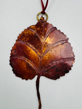 Load image into Gallery viewer, Lime leaf decoration in copper