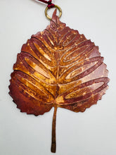 Load image into Gallery viewer, Lime leaf decoration in copper