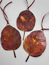 Load image into Gallery viewer, Large Cotinus decoration in copper