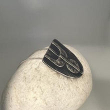 Load image into Gallery viewer, Orbit pendant oxidised silver