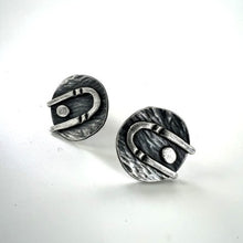 Load image into Gallery viewer, Curves stud earrings oxidised silver