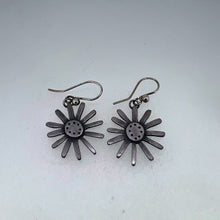 Load image into Gallery viewer, Large daisy oxidised silver earrings