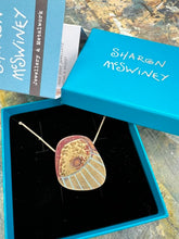 Load image into Gallery viewer, Pebble pendant