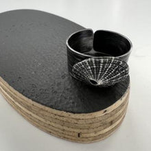 Load image into Gallery viewer, Porthmeor oxidised adjustable keyhole limpet shell ring