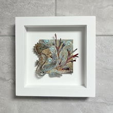 Load image into Gallery viewer, Seahorse metalwork picture