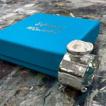 Load image into Gallery viewer, Spiral shell sterling silver adjustable ring