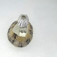 Load image into Gallery viewer, Tiny Marazion limpet shell adjustable ring