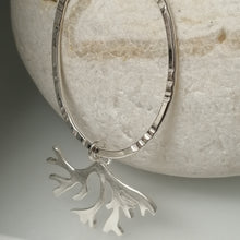Load image into Gallery viewer, seaweed loop sterling silver long pendant necklace
