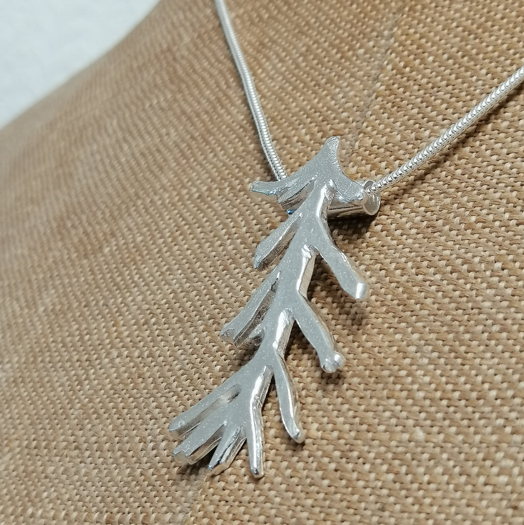 seaweed frond necklace sterling silver pendant handmade by Sharon McSwiney St Ives