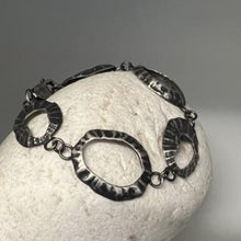 Load image into Gallery viewer, Marazion limpet bracelet