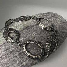 Load image into Gallery viewer, Marazion limpet bracelet