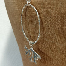 Load image into Gallery viewer, seaweed loop sterling silver long pendant necklace