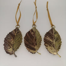 Load image into Gallery viewer, Small brass beech leaf decorations handmade by Sharon McSwiney