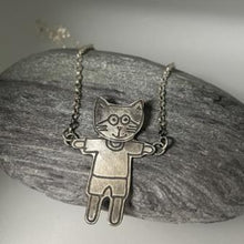 Load image into Gallery viewer, Character cat necklace
