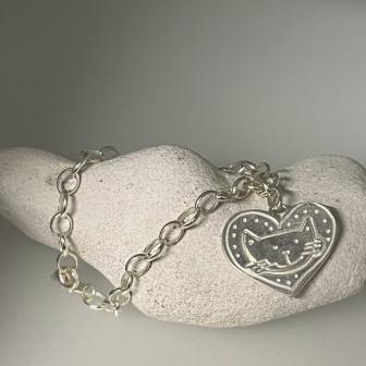 Large heart & cat bracelet