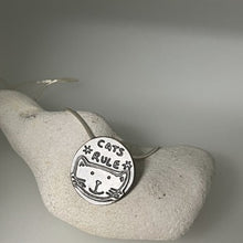 Load image into Gallery viewer, Cats rule necklace