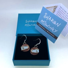 Load image into Gallery viewer, Curves earrings