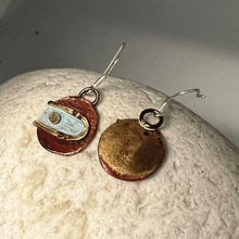 Load image into Gallery viewer, Curves earrings