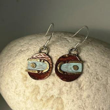 Load image into Gallery viewer, Curves earrings