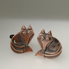 Load image into Gallery viewer, fox cuff links in a copper finish handmade by Sharon McSwiney