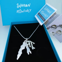 Load image into Gallery viewer, Seaweed bunch sterling silver necklace pendant by Sharon McSwiney St Ives in gift box