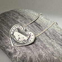 Load image into Gallery viewer, Large heart & cat necklace