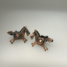 Load image into Gallery viewer, Horse cuff links