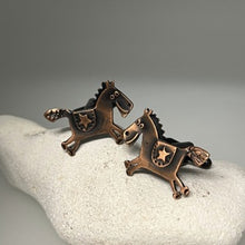 Load image into Gallery viewer, Horse cuff links