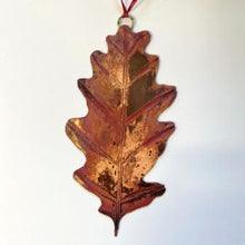 Load image into Gallery viewer, Extra large oak leaf decoration