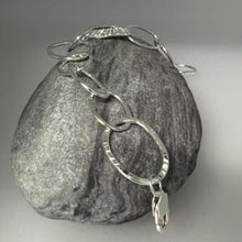 Load image into Gallery viewer, Loopy limpet bracelet