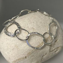 Load image into Gallery viewer, Loopy limpet bracelet