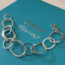 Load image into Gallery viewer, Loopy limpet bracelet