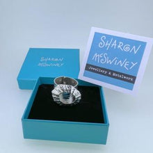 Load image into Gallery viewer, Marazion adjustable limpet shell ring