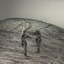 Load image into Gallery viewer, Oxidised silver seahorse earrings
