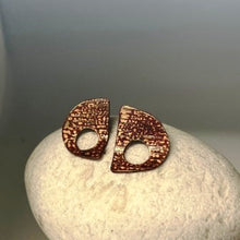 Load image into Gallery viewer, Strata earrings