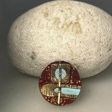 Load image into Gallery viewer, Structure brooch