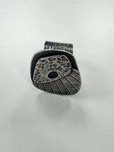 Load image into Gallery viewer, Pebble ring oxidised silver
