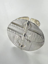 Load image into Gallery viewer, Structure ring sterling silver
