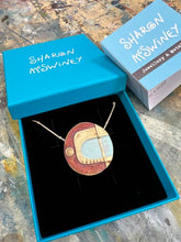 Load image into Gallery viewer, Crest pendant necklace
