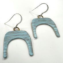 Load image into Gallery viewer, Cut out drop earrings
