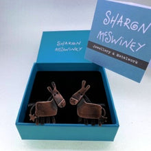 Load image into Gallery viewer, Donkey cuff links
