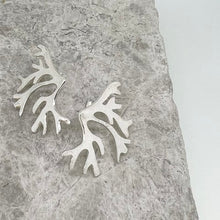 Load image into Gallery viewer, Large bold seaweed frond sterling silver stud earrings
