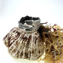 Load image into Gallery viewer, Seaweed sterling silver ring no1
