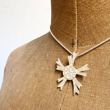 Load image into Gallery viewer, Seaweed starburst silver pendant necklace
