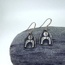 Load image into Gallery viewer, Space drop earrings oxidised silver

