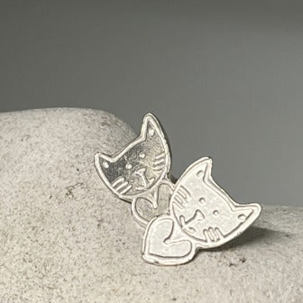 Small silver cat & heart stud earrings